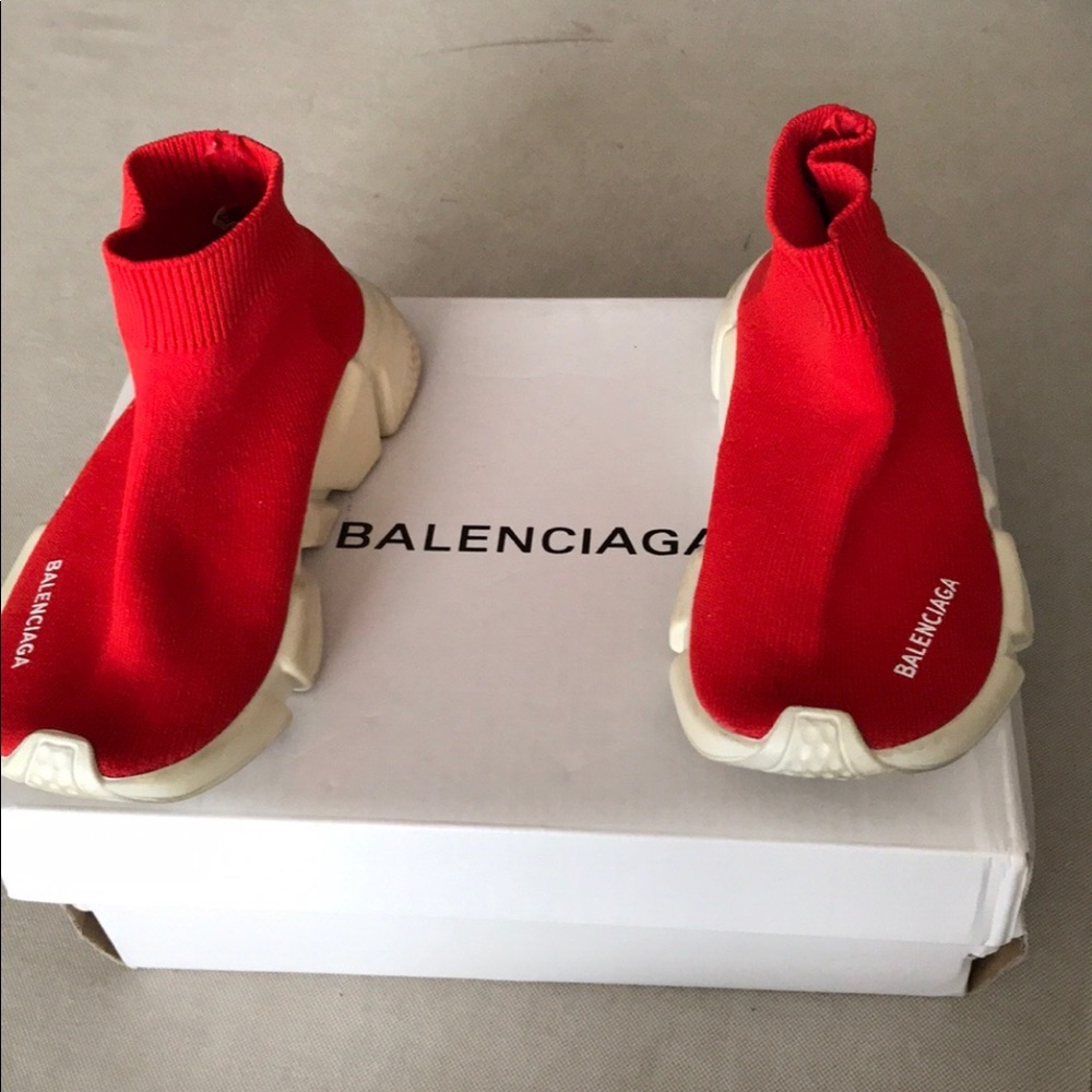 Kids sneakers
